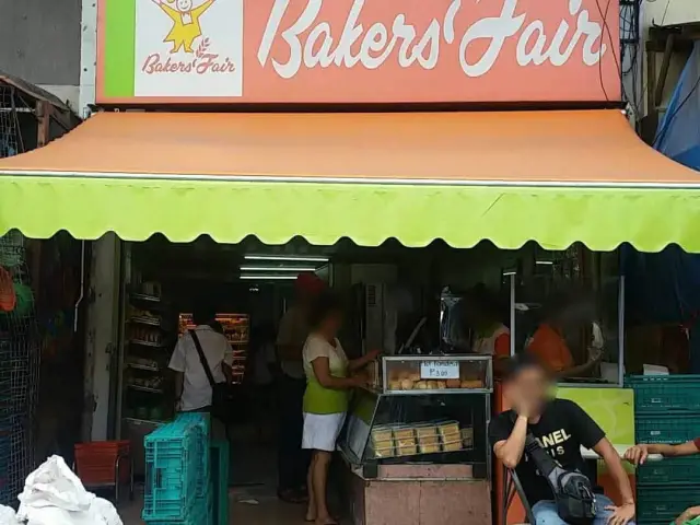 Baker's Fair Food Photo 3