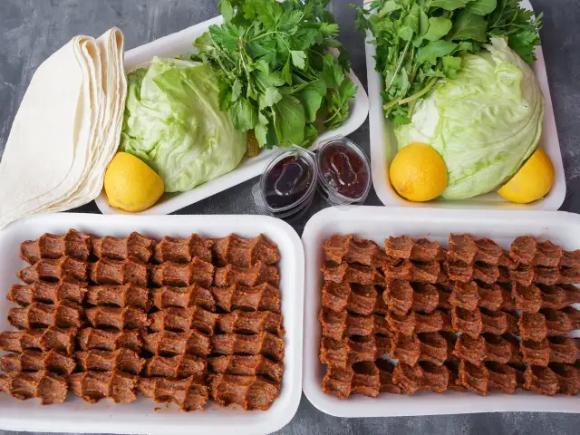 Adıyamanlı Çiğ Köfteci Hasan Usta'nin yemek ve ambiyans fotoğrafları 1