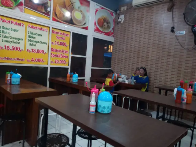 Gambar Makanan Bakso Pukul Kota Malang 7