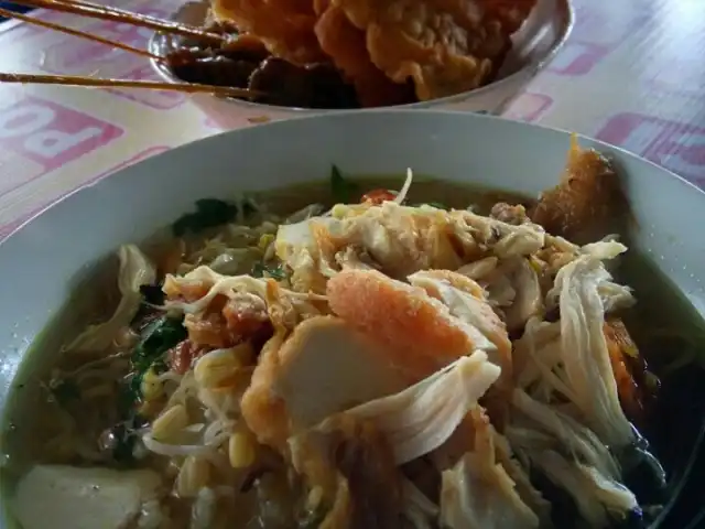 Gambar Makanan Soto Hollywood 4