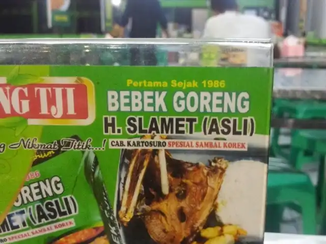 Gambar Makanan Bebek Goreng H. Slamet (Asli) 5