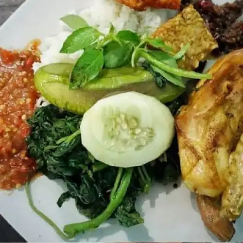 Gambar Makanan Lalapan Ayam Taliwang Hj.Riyati 18