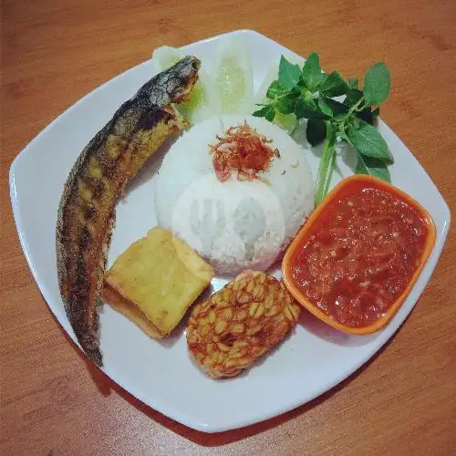 Gambar Makanan QUEEN SOTO LAMONGAN & AYAM GORENG 4