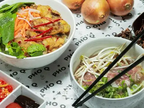 PHO Q Vietnamese Fusion Restaurant & Bar