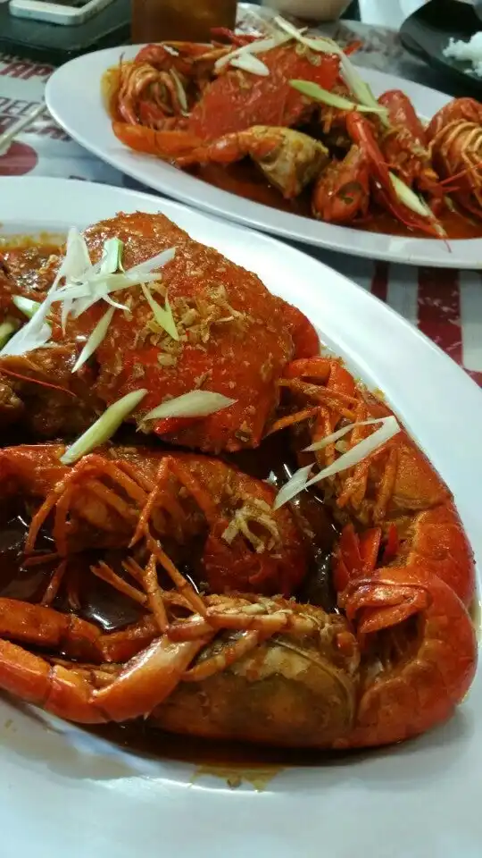 Gambar Makanan RED CAPIT Lobster House 9