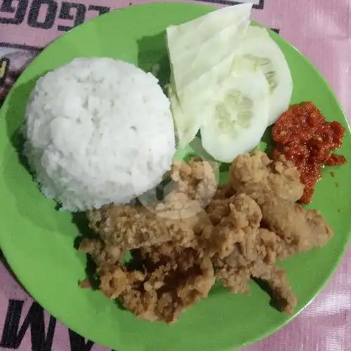 Gambar Makanan Ayam Geprek Dan Oseng Mercon Yu Lastri, Foodcourt UGM 1