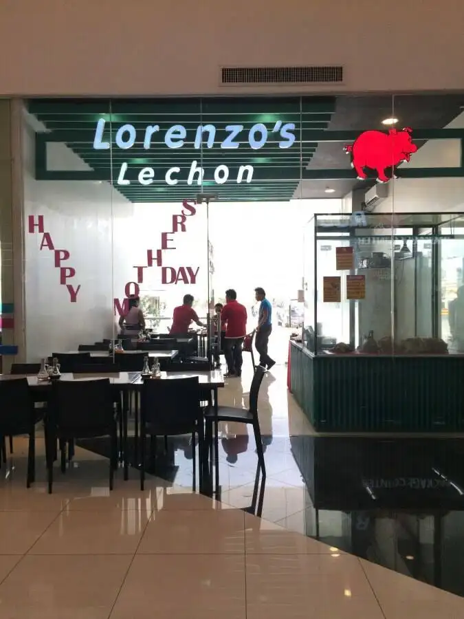 Lorenzo's Lechon