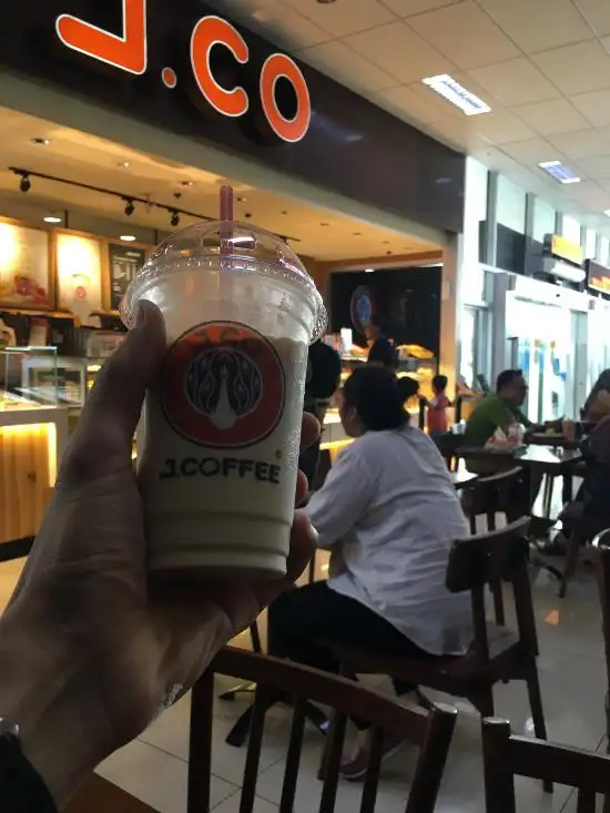 Gambar Makanan J.Co Donuts & Coffee - Mall Of Indonesia, Kelapa Gading. 8
