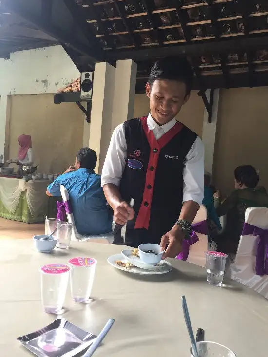 Gambar Makanan Restoran Taman Pringsewu Solo 4