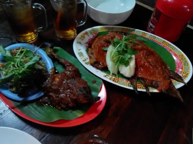 Gambar Makanan Warung Lesehan Rumadi 2