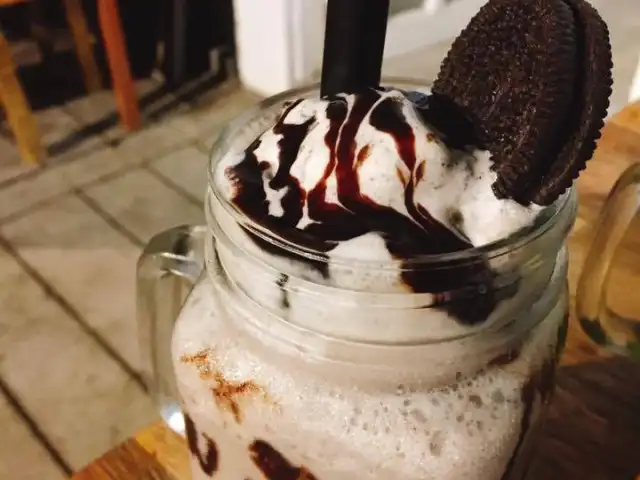 The Little Frappe Food Photo 14