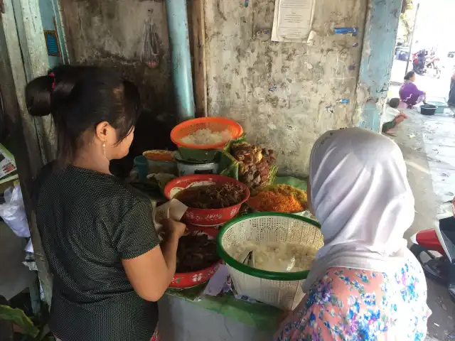 Gambar Makanan Nasi Krawu Bu Tiban 5