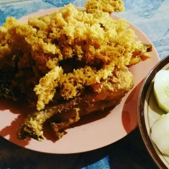 Gambar Makanan Ayam Goreng Kremes Pak Pono 5