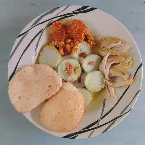 Gambar Makanan lontong opor ayam amanah 3