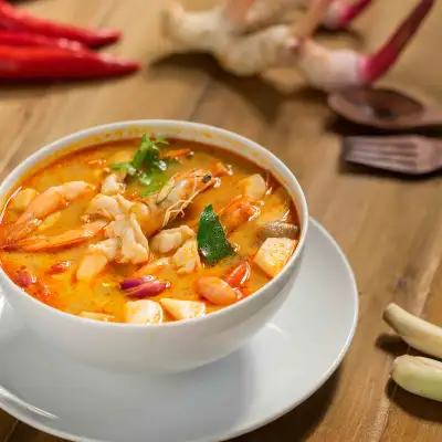 Santiey Tomyam