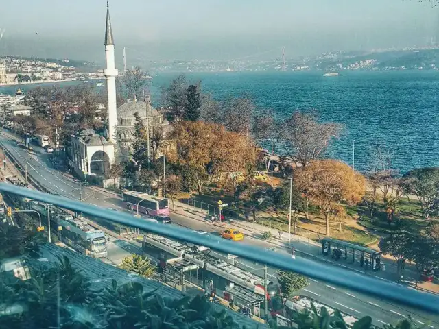 Lulu Hookah Lounge - Zimmer Hotel Bosphorus'nin yemek ve ambiyans fotoğrafları 31