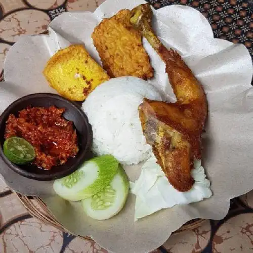 Gambar Makanan Bakso Goreng Dan Ayam Geprek Fatimah, Rapocini 17