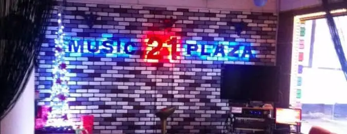 Music 21 Plaza