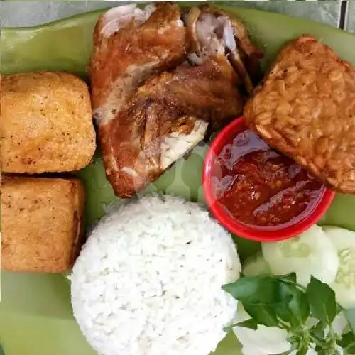 Gambar Makanan Soto Ayam Adi Sulung, Happy Food Court 19