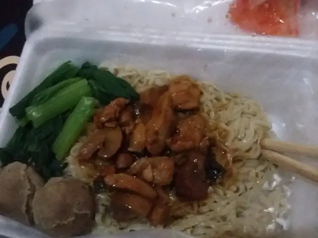 Gambar Makanan Bakmi MR 11