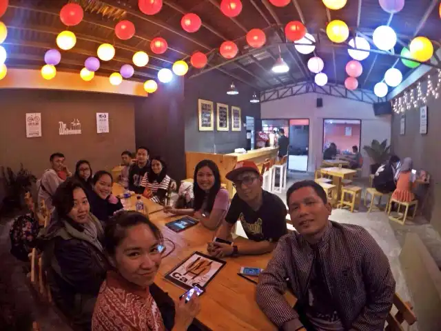 Gambar Makanan White House Cafe Wonosobo 8