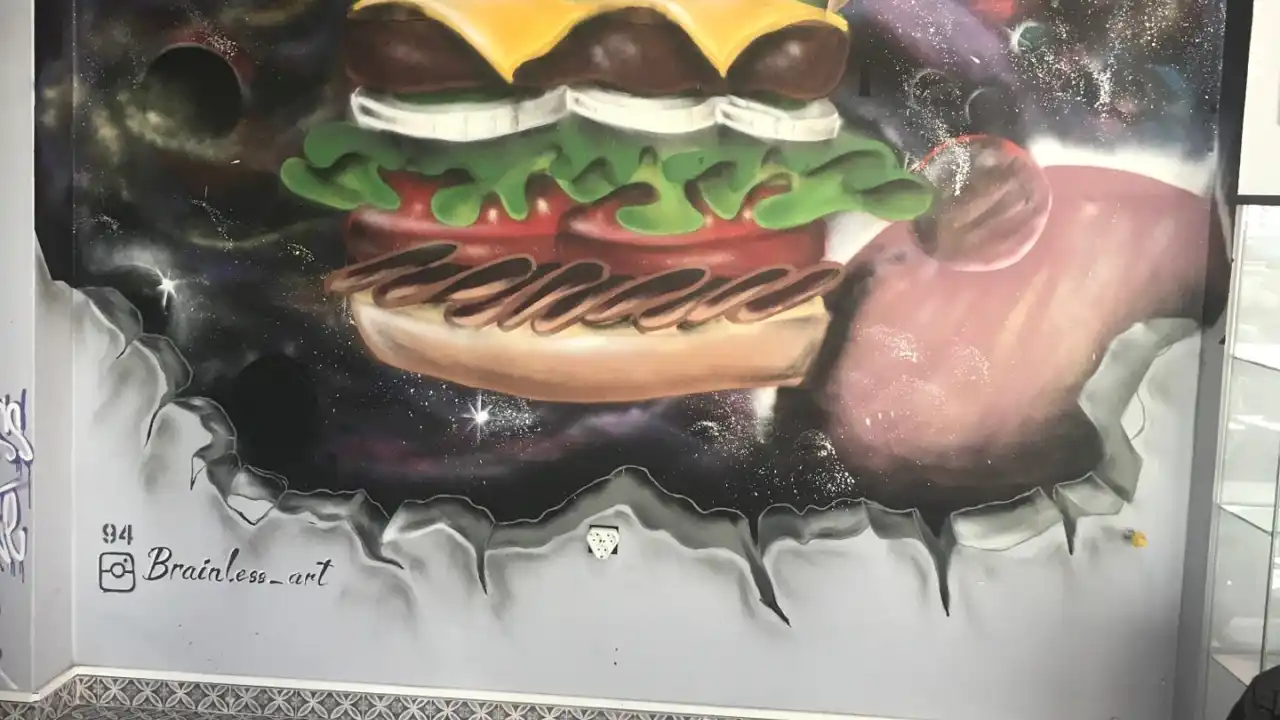 Graffiti Burger & Steak
