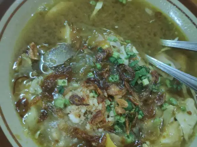 Gambar Makanan Soto Ayam Ceker Favorit Suroboyo 12