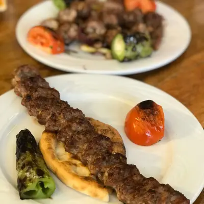 Kilisli Cahit Usta Kebap Ve Lahmacun Evi