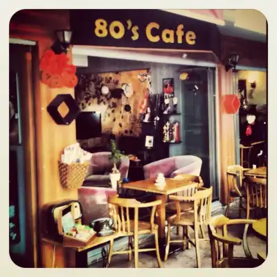 80ler Cafe