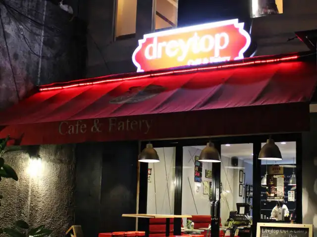 Gambar Makanan dreytop Cafe & Eatery 7
