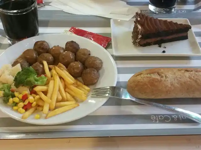 IKEA Exit Cafe & Hotdog'nin yemek ve ambiyans fotoğrafları 14