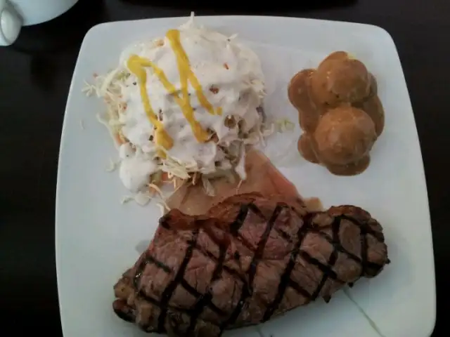 Me'nate Steak Hub Food Photo 5