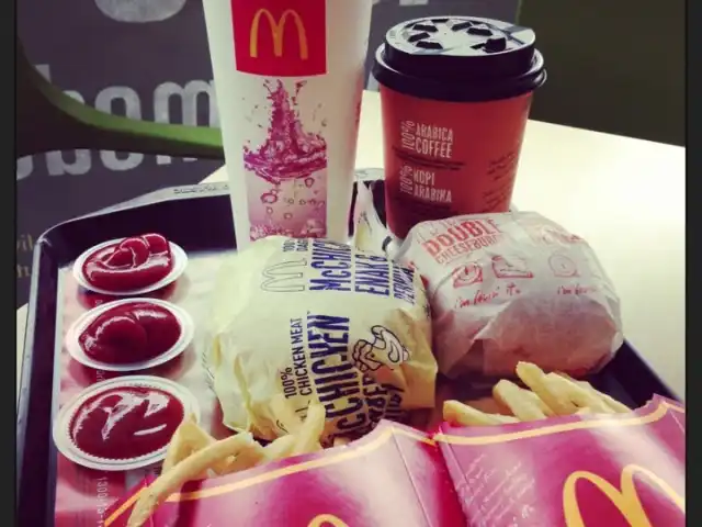 McDonald's & McCafé Food Photo 7