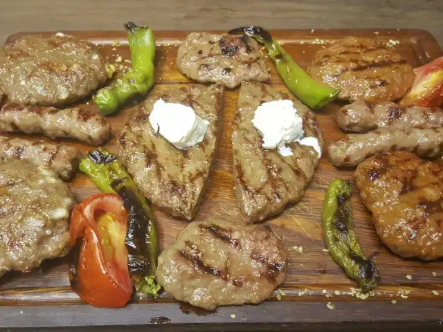 Köfteci İrfan Steak House & Kasap'nin yemek ve ambiyans fotoğrafları 42