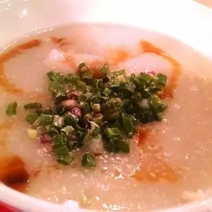 Peter&apos;s Pork Noodle Food Photo 15