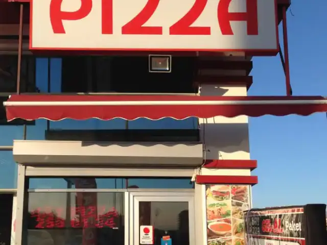 Bay Pizza'nin yemek ve ambiyans fotoğrafları 1