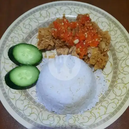 Gambar Makanan Ayam Lalapan Syifa, Kuta 11