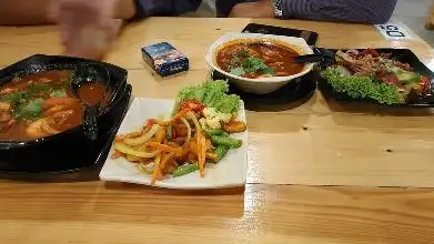 Abe Cafe & Seafood Food Photo 1