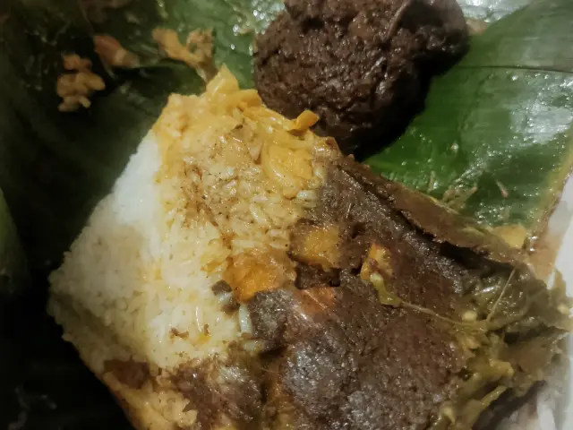 Gambar Makanan Nasi Kapau Juragan 6