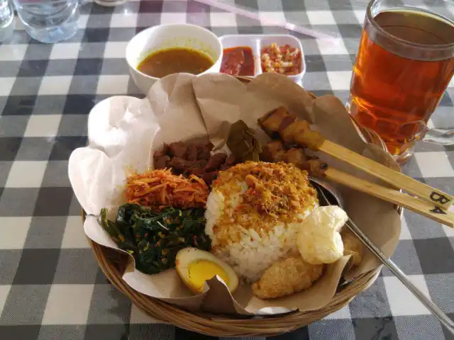 Gambar Makanan Warung Nyoman 5