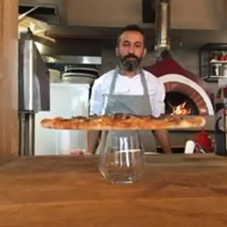 Tarantella Pizza'nin yemek ve ambiyans fotoğrafları 11