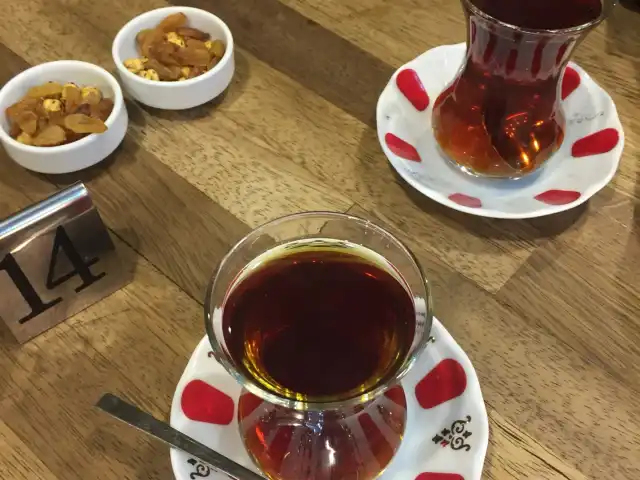 Can Kardeşler Cafe & Kuruyemiş'nin yemek ve ambiyans fotoğrafları 3