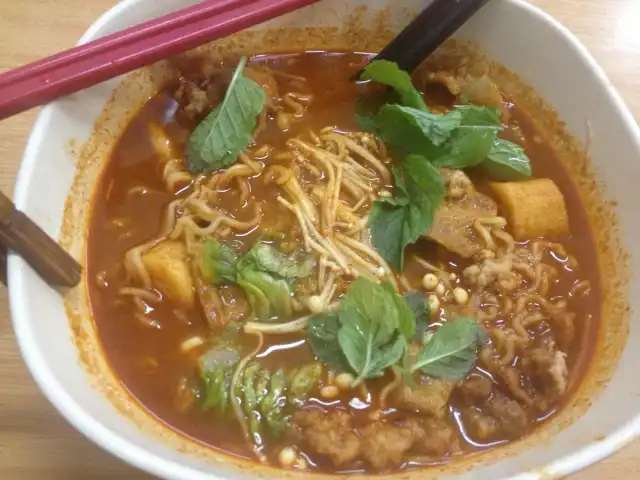 Heng Heng Tomyam Mee Food Photo 14