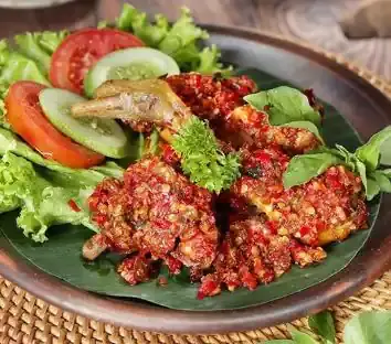 Gambar Makanan Pecel Lele "Pak Jo" 8