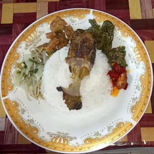 Gambar Makanan Warung Nasi Mak Wo 8