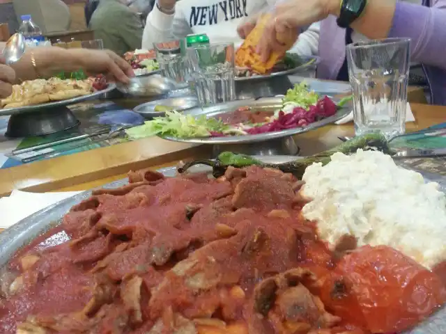 Urfa Anzelha Sofrası'nin yemek ve ambiyans fotoğrafları 35