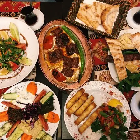 Turkish Cuisine'nin yemek ve ambiyans fotoğrafları 2