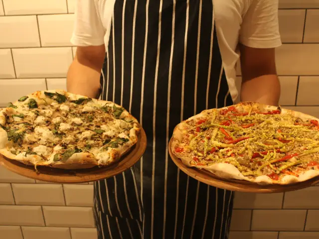 Pizza Lovers Club'nin yemek ve ambiyans fotoğrafları 14