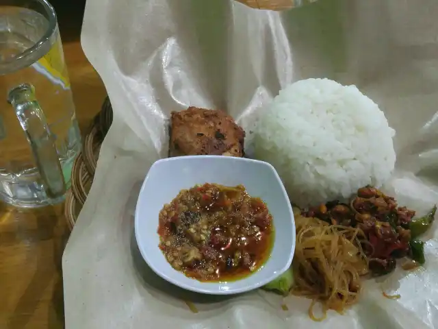 Gambar Makanan Sambal Lalap Wong Solo 1