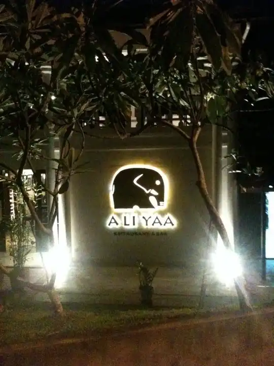 Aliyaa Restaurant & Bar Food Photo 4